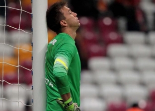 G.Saray'da Muslera'n�n fiyat� a��kland�!..